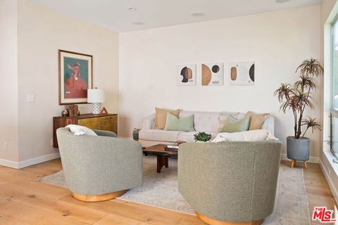 Tiny photo for 1240 N Spaulding Avenue, West Hollywood, CA 90046 (MLS # 26661139)