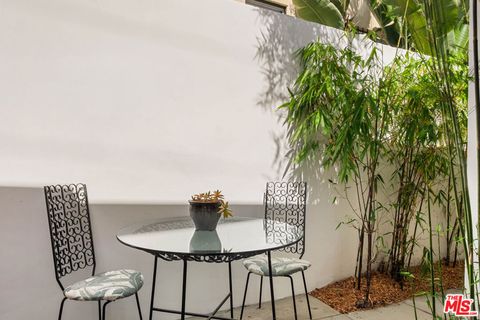 Tiny photo for 1240 N Spaulding Avenue, West Hollywood, CA 90046 (MLS # 26661139)