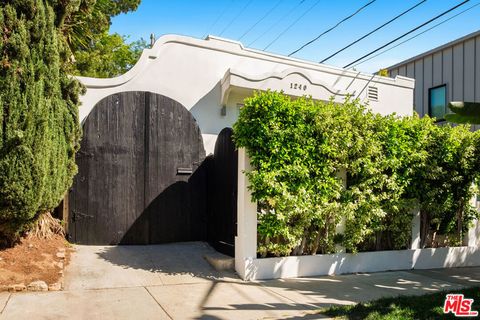 Photo of 1240 N Spaulding Avenue, West Hollywood, CA 90046 (MLS # 26661139)