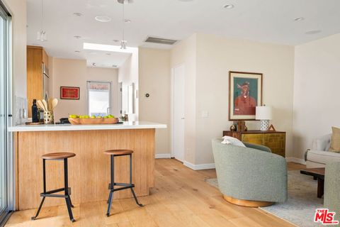 Tiny photo for 1240 N Spaulding Avenue, West Hollywood, CA 90046 (MLS # 26661139)