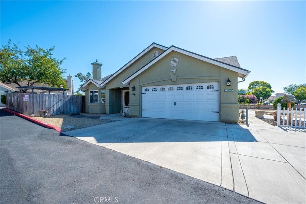 895 Naples Street