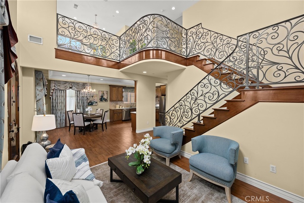 Properties 3 518 W Bencamp Street B