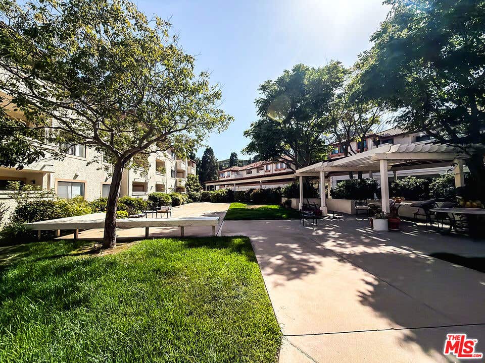 Photo of 501 Palisades Drive #317, Pacific Palisades, CA 90272 (MLS # 26868055)