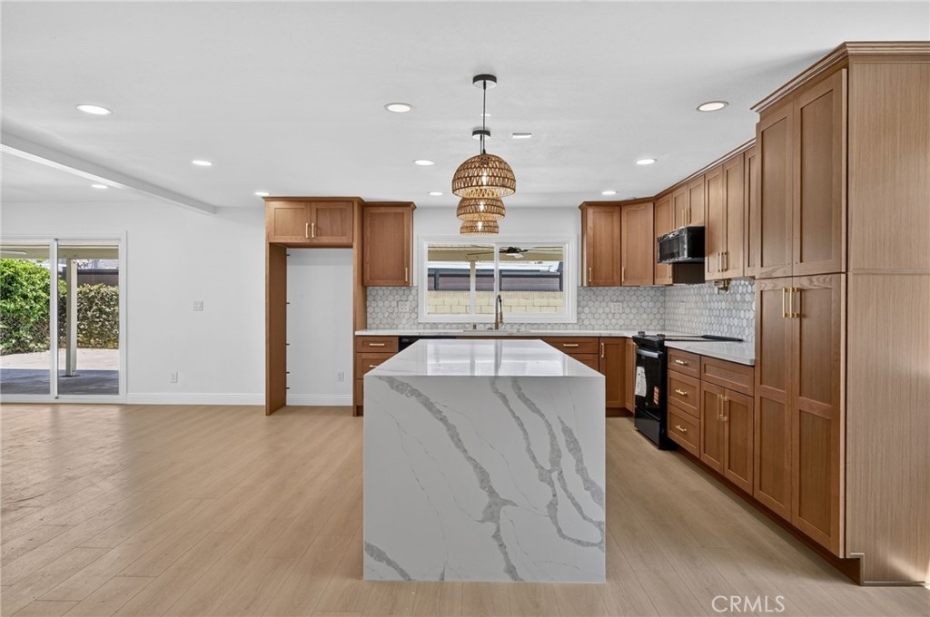 5161 Decatur Drive