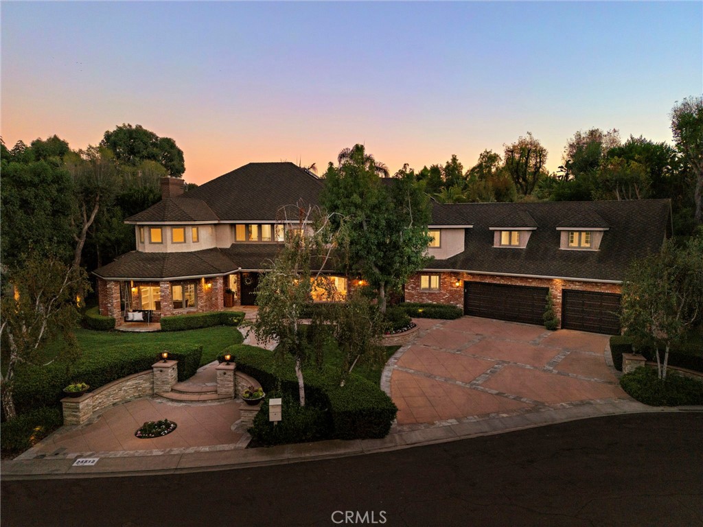 25512 Saddle Rock Place