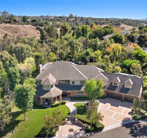 25512 Saddle Rock Place, Laguna Hills, CA 92653 - MLS#: OC25188997