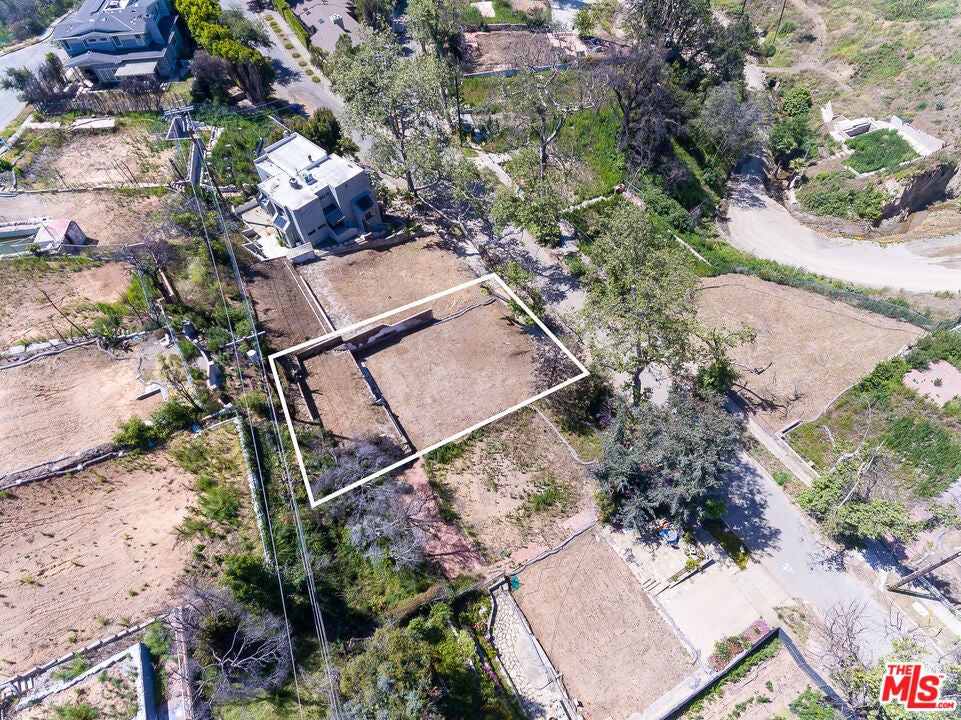630 Bienveneda Avenue
