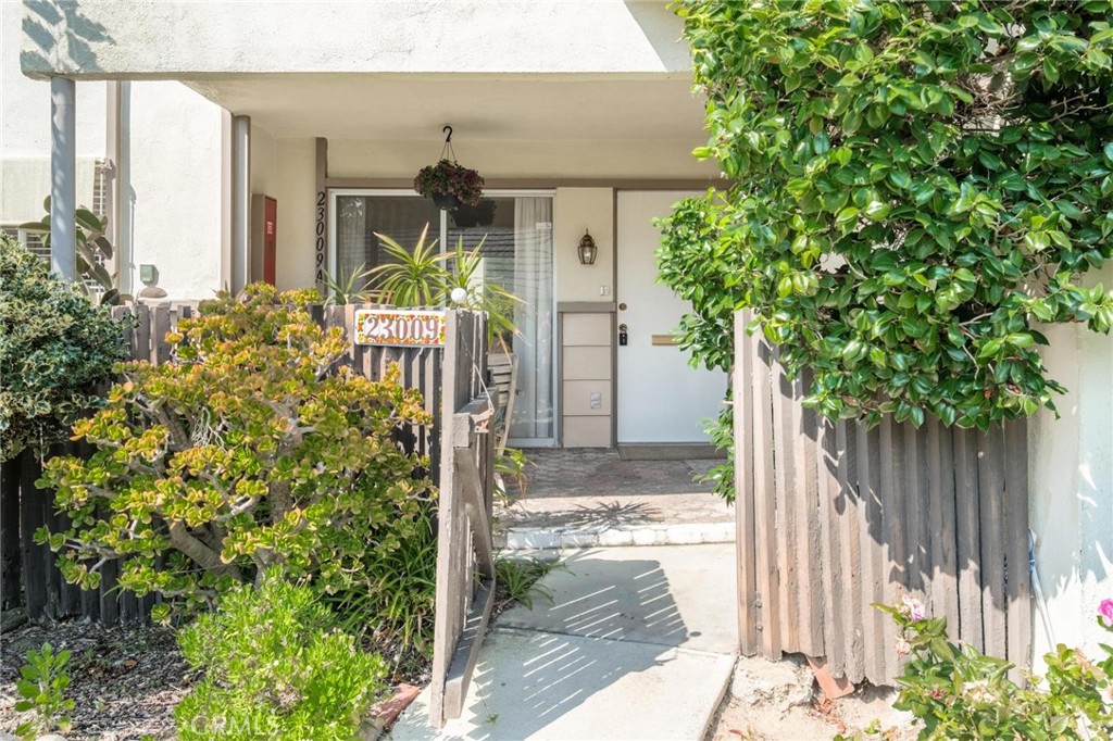 23009 Nadine Circle A