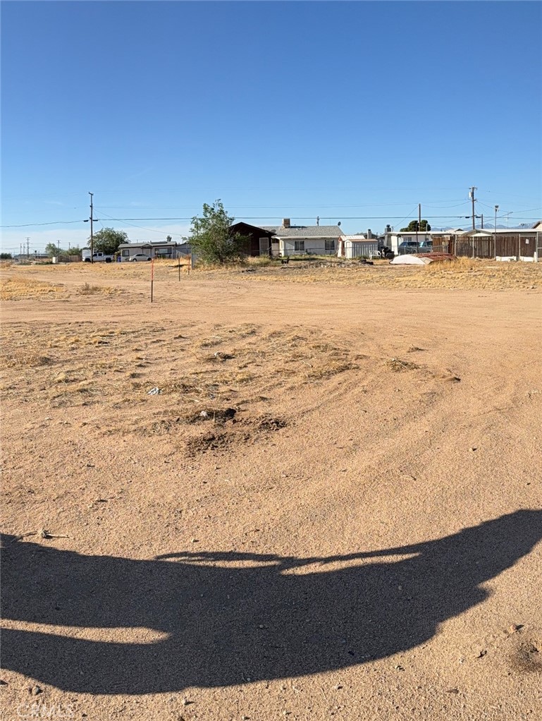 Introducing an exceptional parcel located at 0 Yates Avenue, Adelanto. CA 92301 with aprox. 9500 sq. ft. This property offers a huge potential for developement or investment opportunities. The property profile indicates miscellaneous residential improvements.