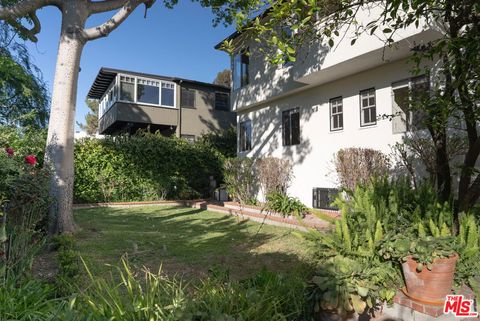Photo of 2401 Meadow Valley Terrace, Los Angeles, CA 90039 (MLS # 26662293)
