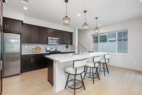 Tiny photo for 1505 Wingwood Lane, Vista, CA 92083 (MLS # NDP2602174)