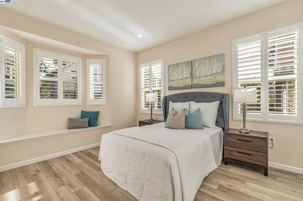 MAGNOLIA COMMON - Residential