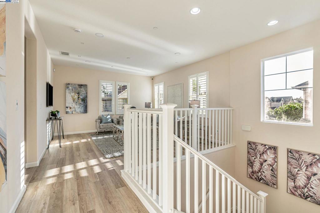 MAGNOLIA COMMON - Residential