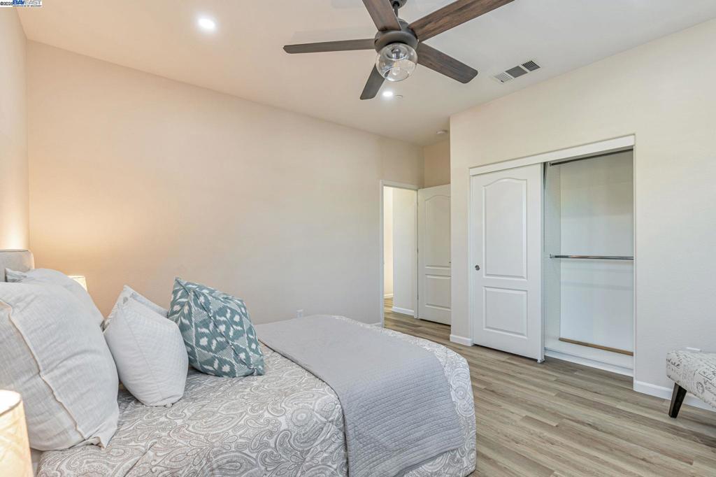 MAGNOLIA COMMON - Residential