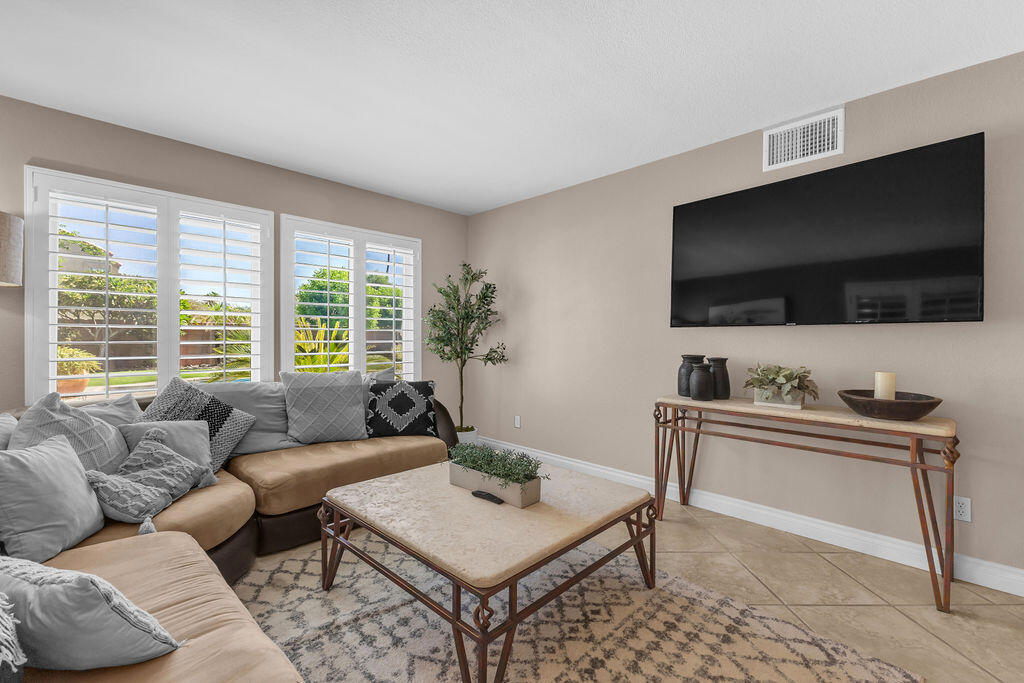 La Quinta Vistas - Residential Lease