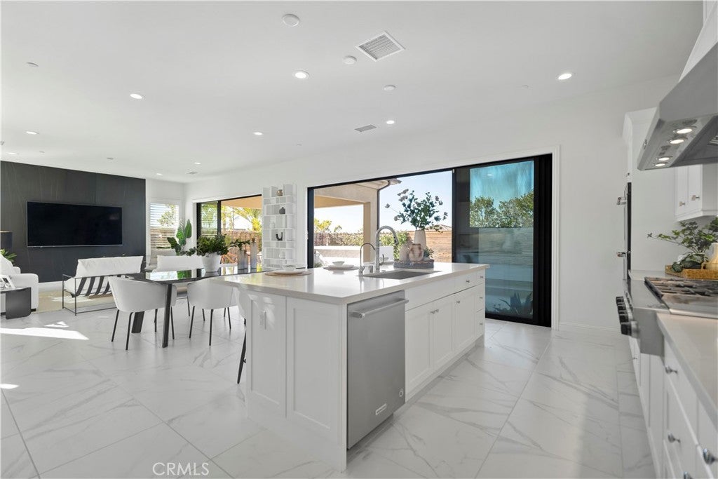 37 Caspian, Lake Forest CA 92630 - Photo 22