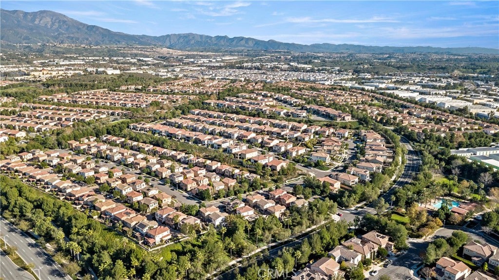 37 Caspian, Lake Forest CA 92630 - Photo 7