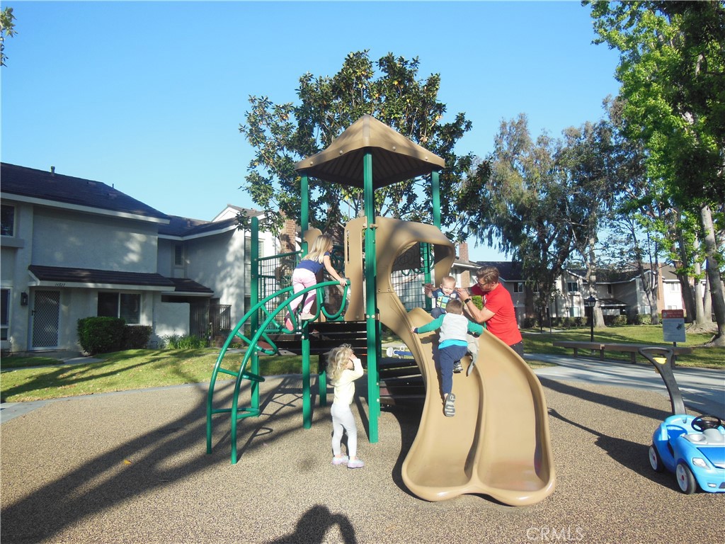Village Greens (VLGS) - Residential