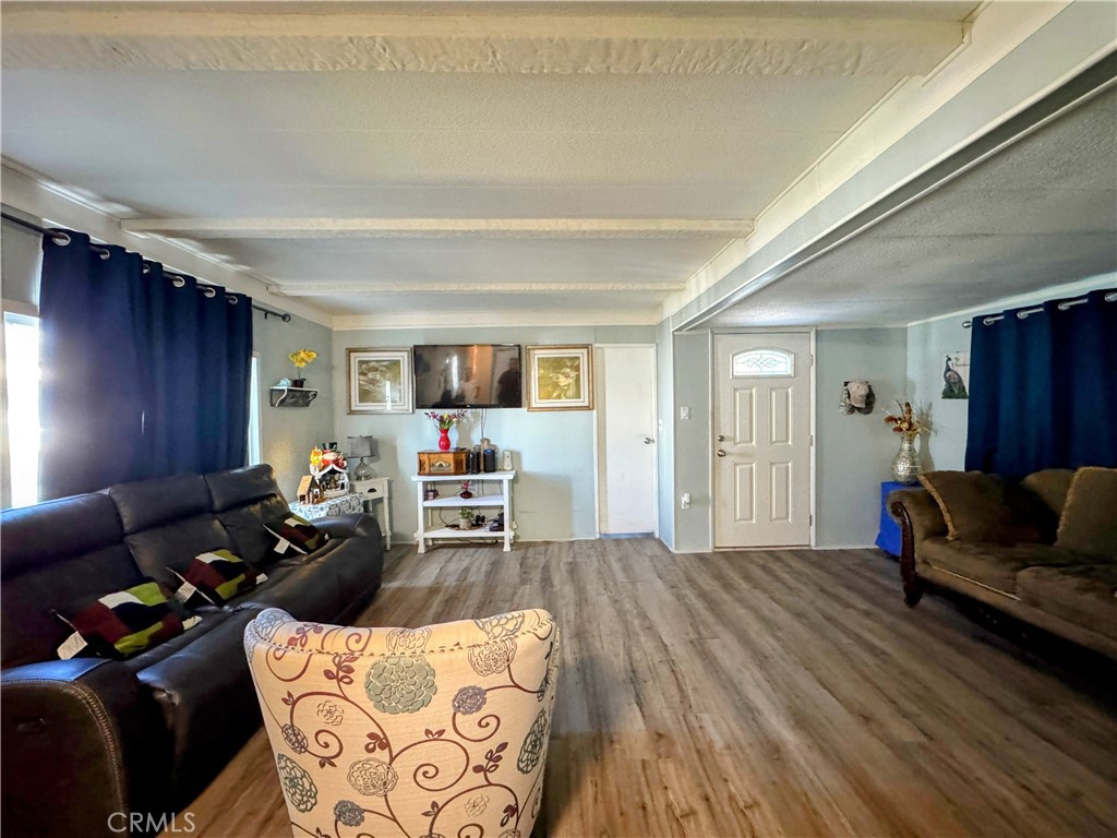 3734 Pacific Street 40