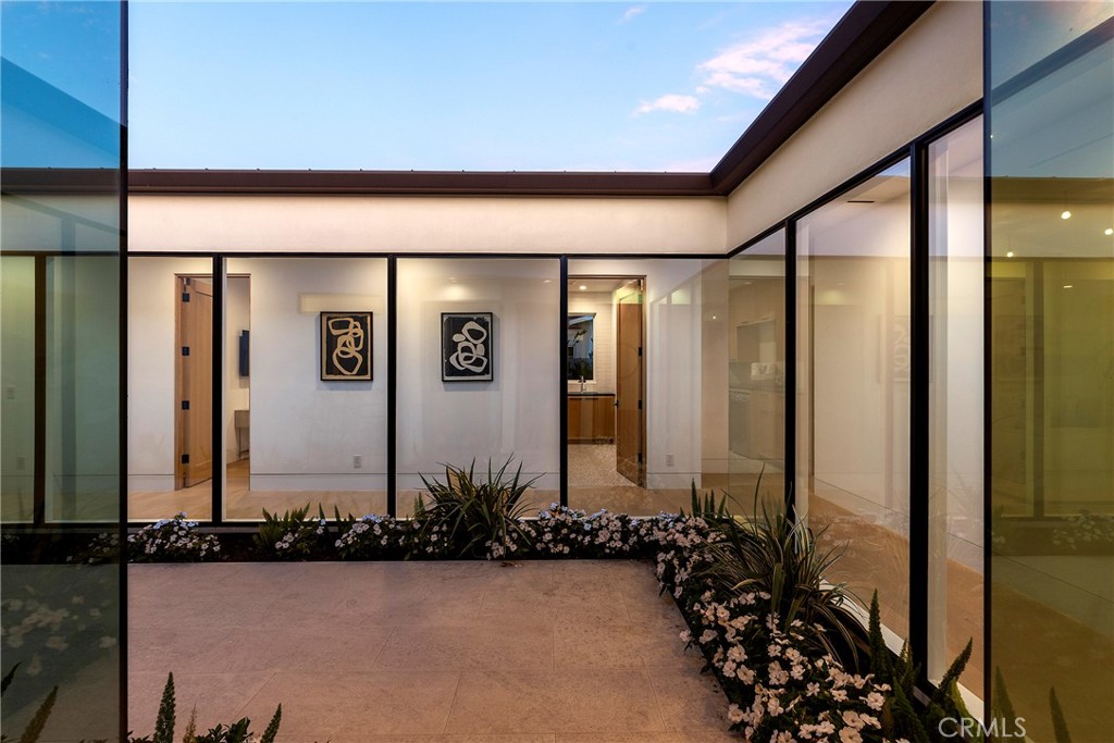 4607 Dorchester Road, Corona Del Mar CA 92625 - Photo 16