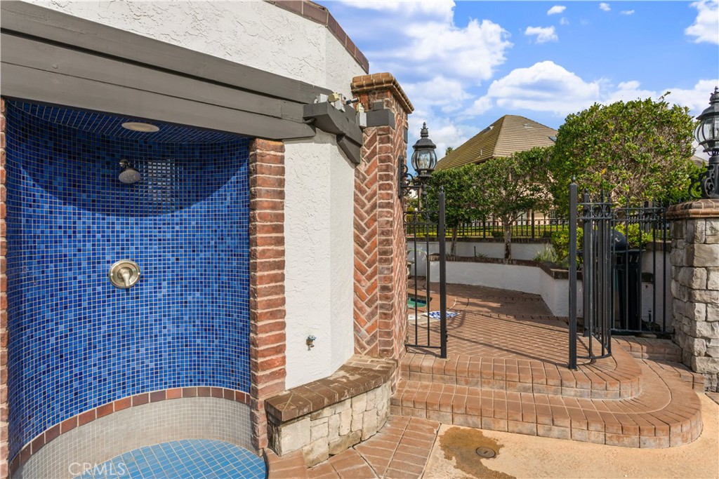 La Costa - Residential