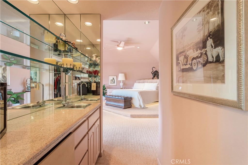 La Costa - Residential