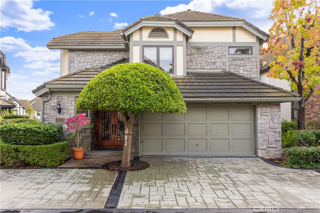 La Costa - Residential