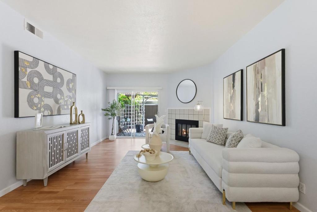 1400 Bowe Avenue 1702