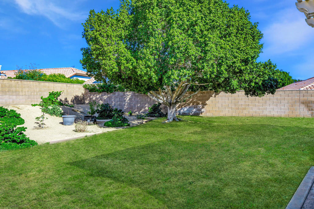Bella Vista - Residential