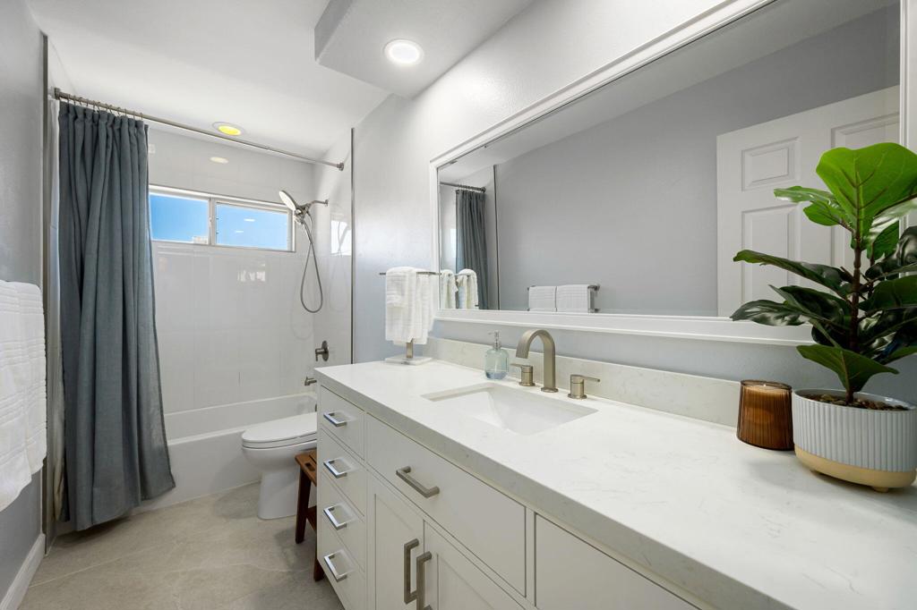Bella Vista - Residential