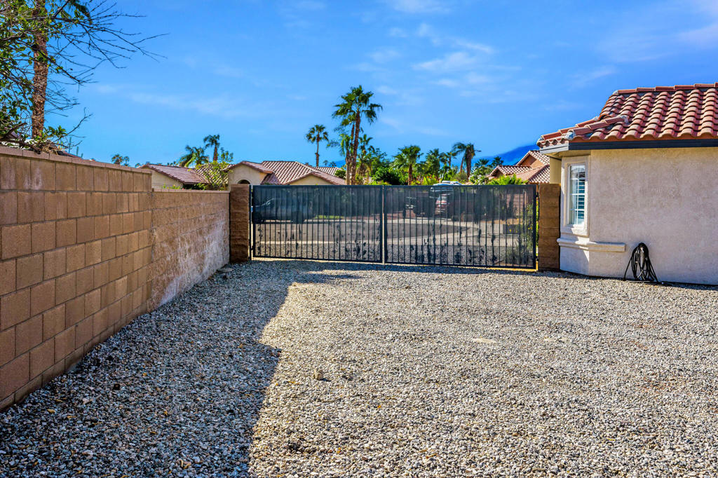 Bella Vista - Residential