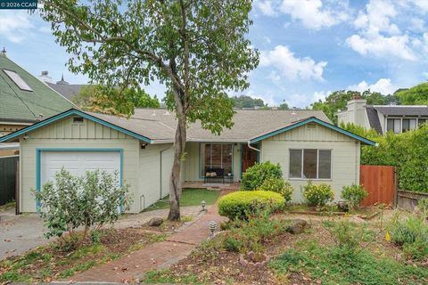 Photo of 315 Forbes Ave Ave, San Rafael, CA 94901 (MLS # 41129306)