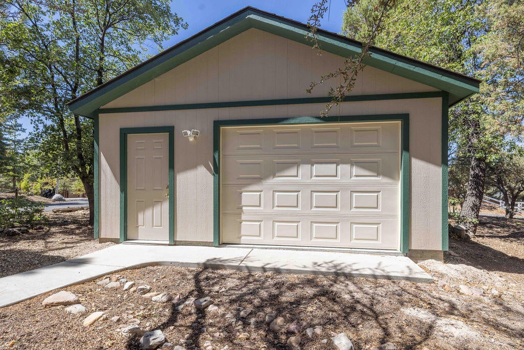 803 Plumas Court