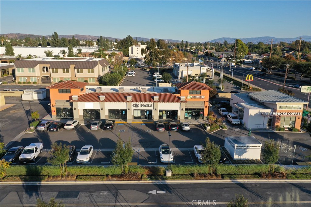 4180 N Harbor