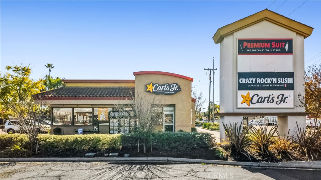 4180 N Harbor
