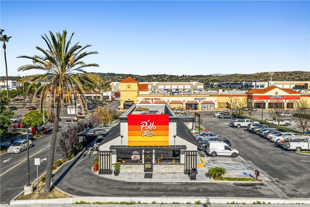 4180 N Harbor