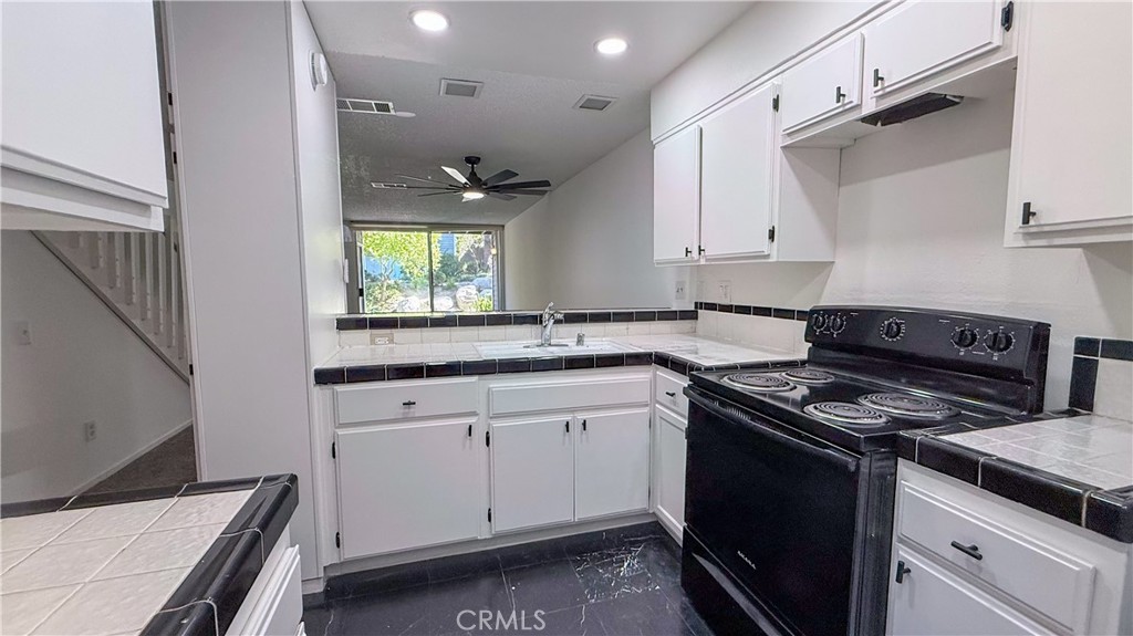 25391 Pine Creek Lane