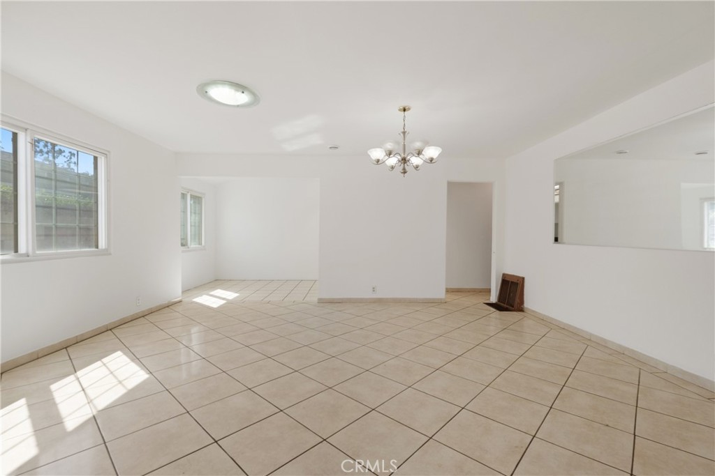 8831 Glider Avenue