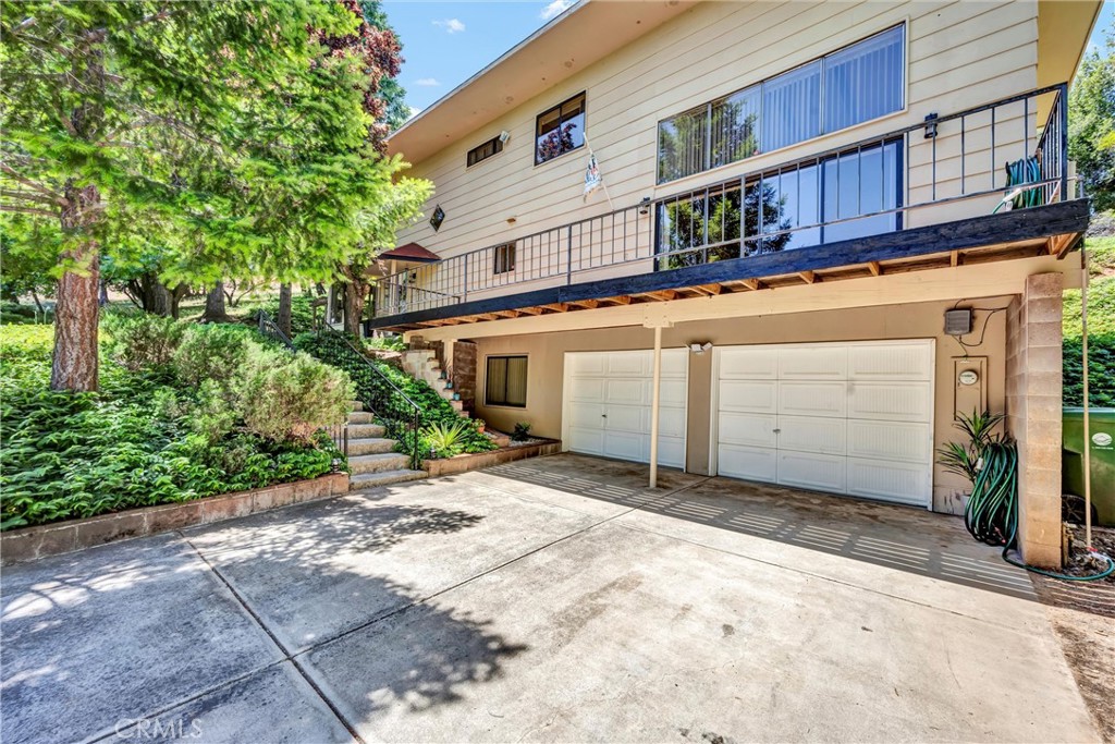 3611 Fircrest Court