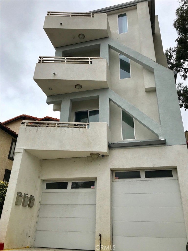 Photo of 408 Avenida Santa Barbara #B3, San Clemente, CA 92672 (MLS # OC26191766)