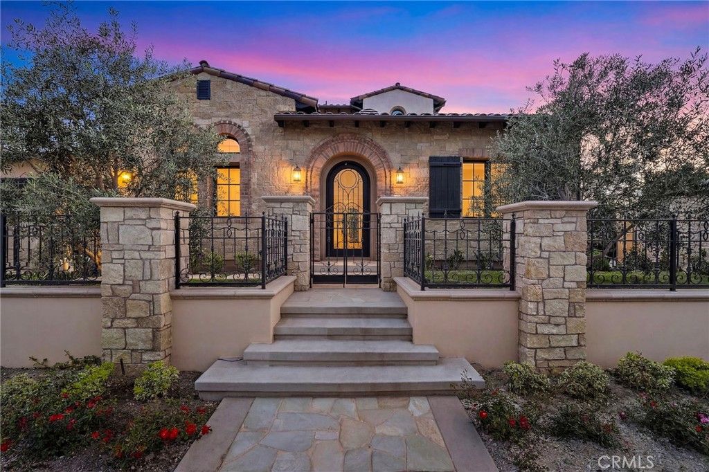 Photo of 7 Alexa Ln, Ladera Ranch, CA 92694 (MLS # NP26080893)