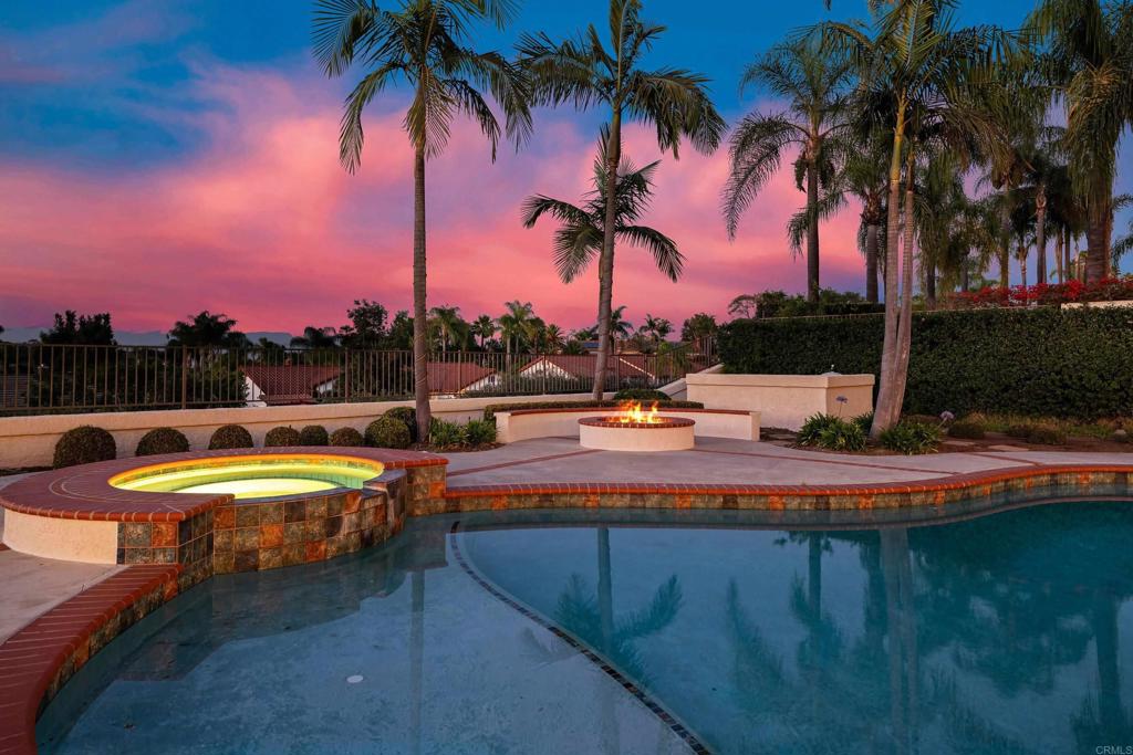 1560 Mandeville Place