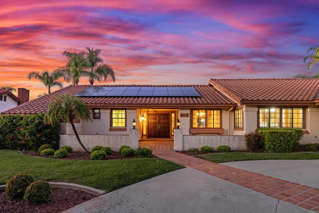 1560 Mandeville Place