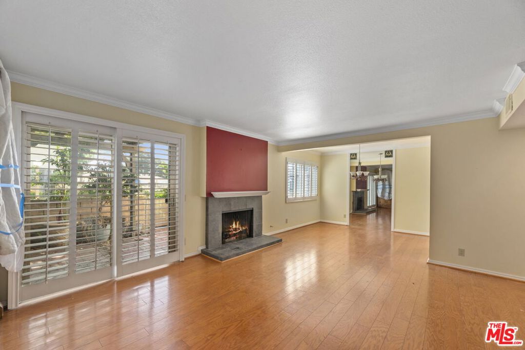 170 Oak Forest Circle