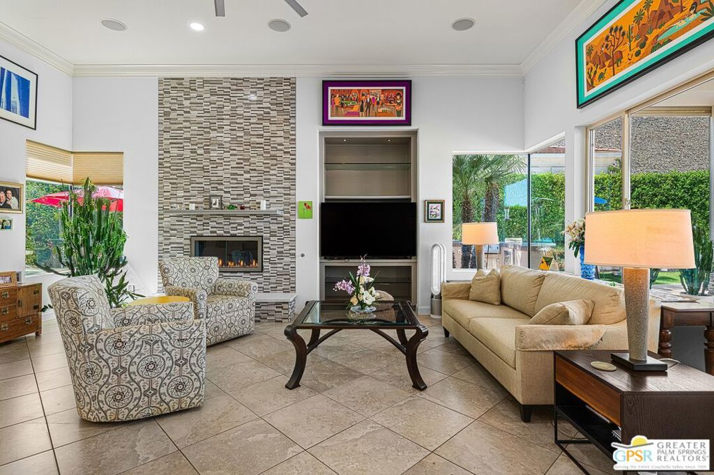 Canyons at Belardo (The) - Residential