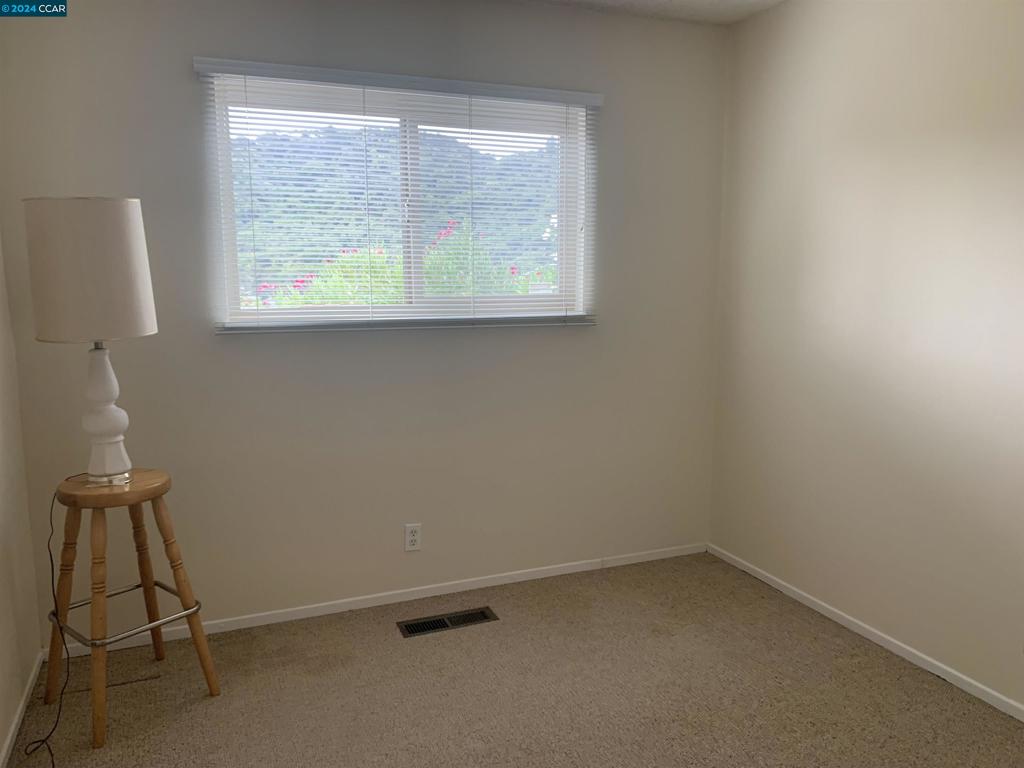 SILVERCREEK - Residential