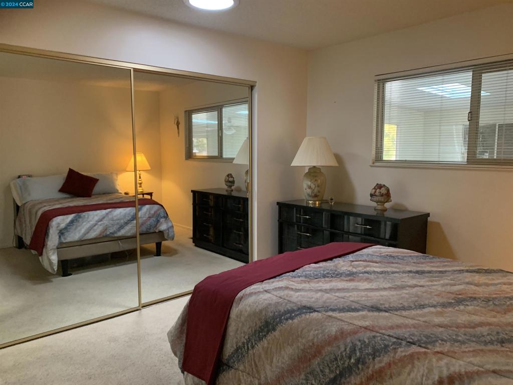 SILVERCREEK - Residential