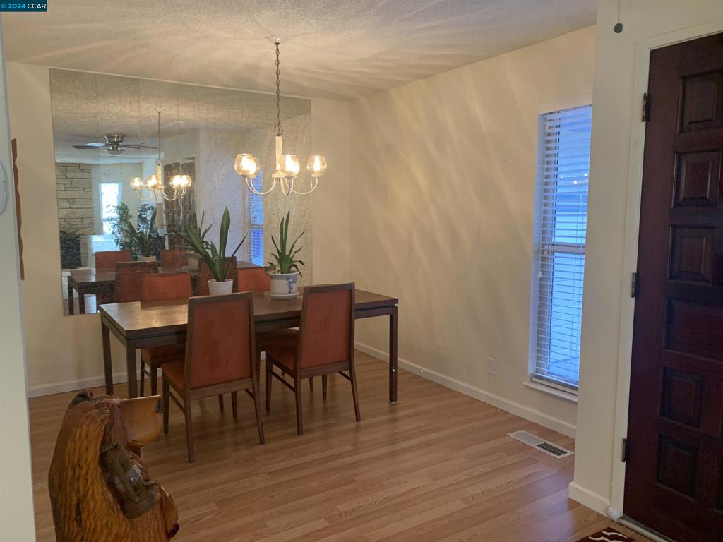 SILVERCREEK - Residential