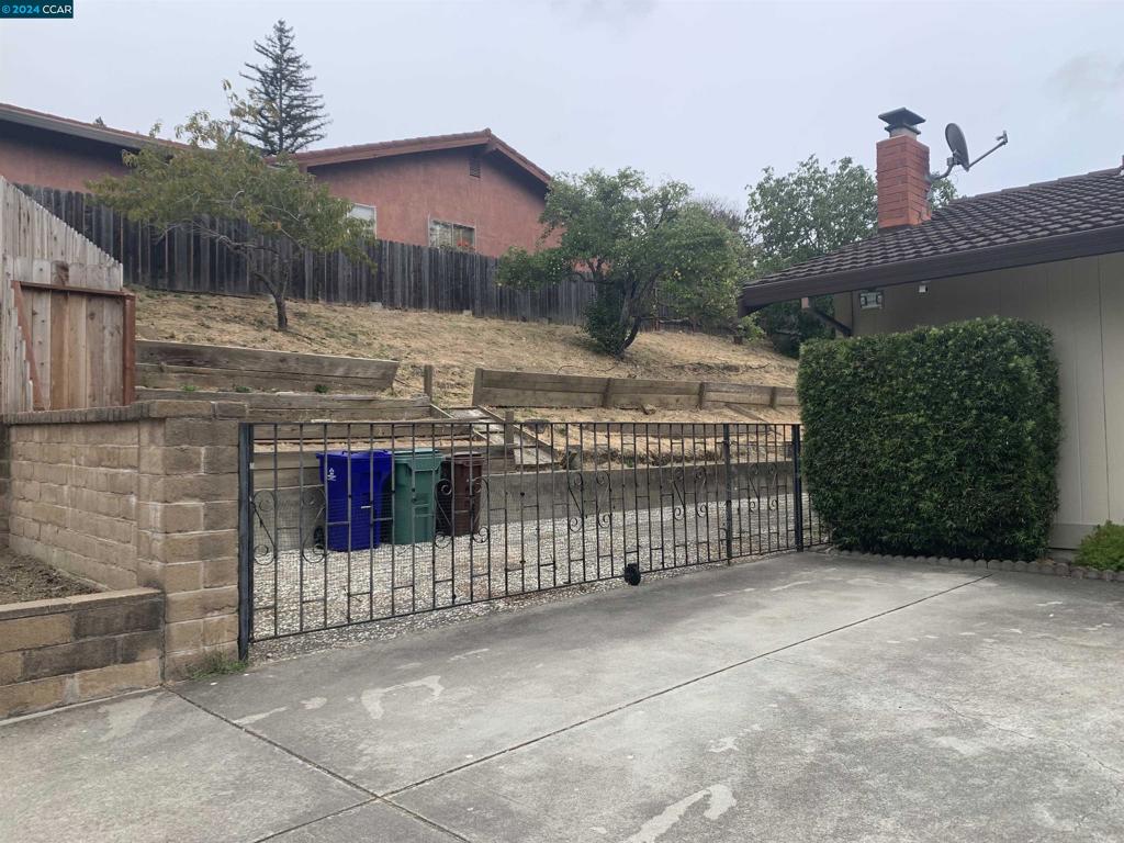 SILVERCREEK - Residential