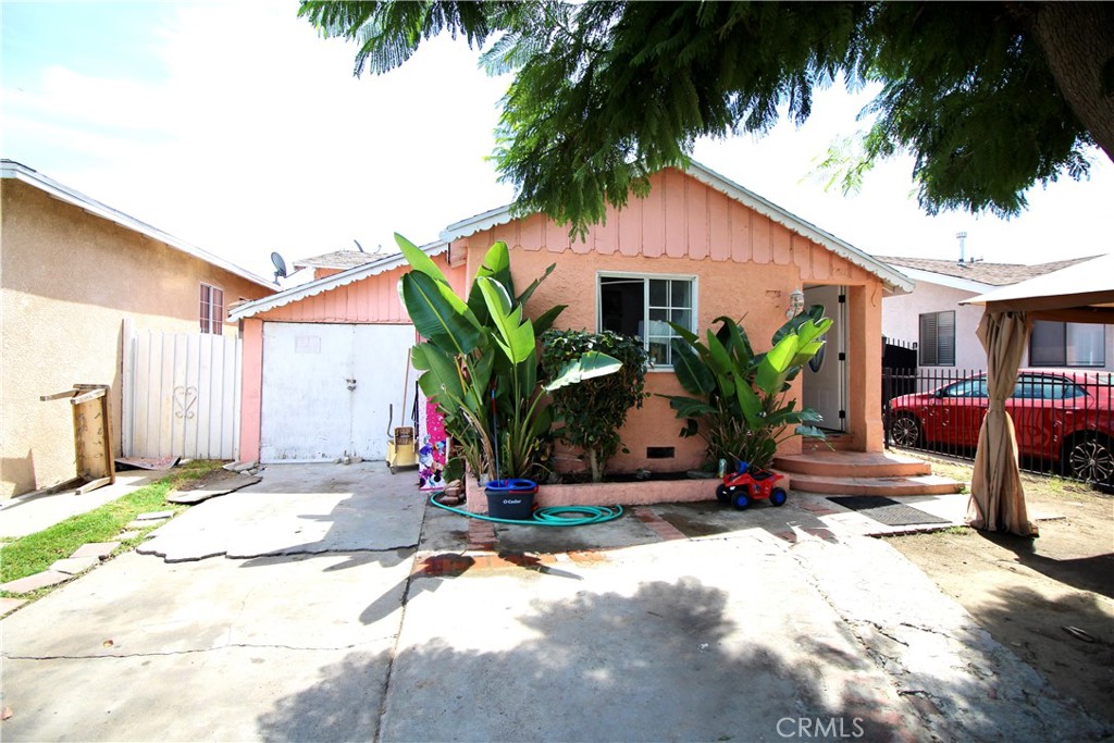 9528 Mcnerney Avenue